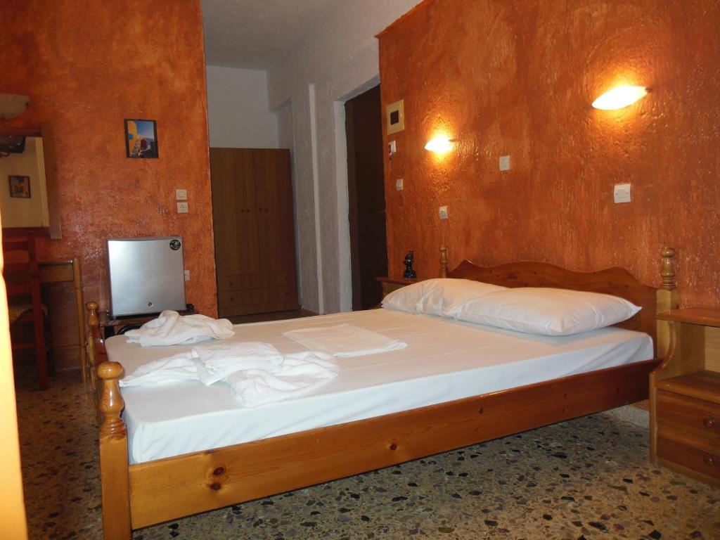 Santa Irini Hotel Perissa (Santorini) Quarto foto